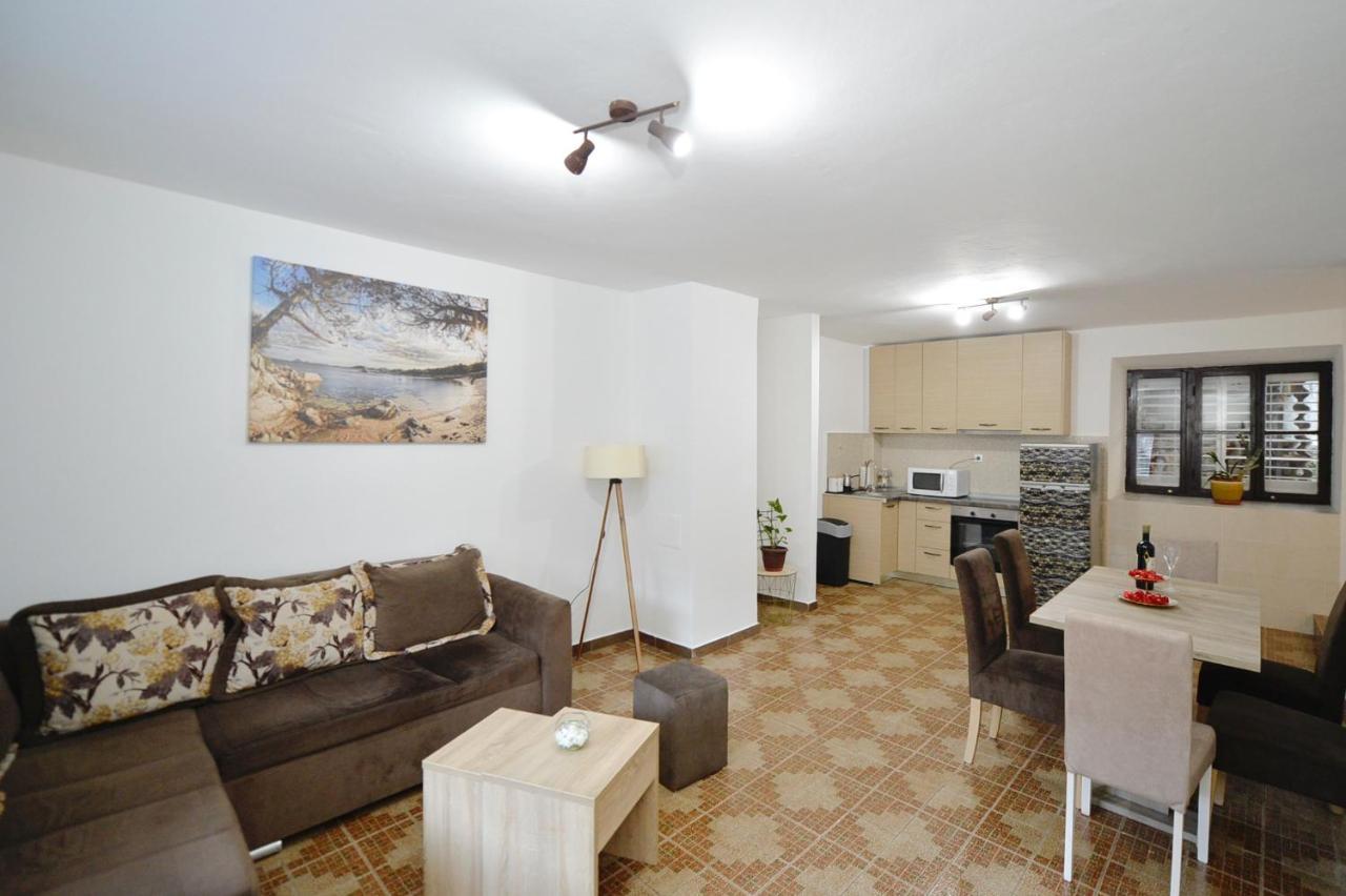 Villa Stone House Dobrota,Free Private Parking Kotor Exterior foto